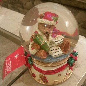 Teddy Bear Santa snowglobe